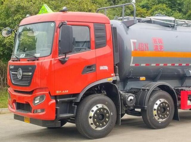 危險品運輸車在裝載貨物的時候，要注意什么呢？