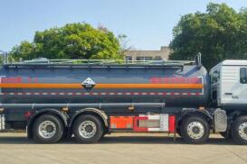 罐車行車前，應(yīng)檢查哪些方面呢？